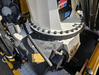 R490 8X2*6 / HMF 50TM + JIB / NL-TRUCK